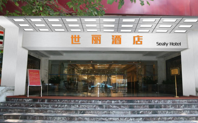 Sealy Hotel