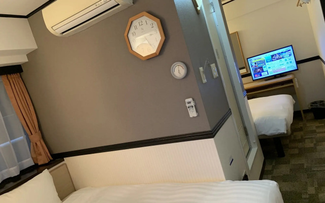 Toyoko Inn Shin Osaka Chuo Honkan
