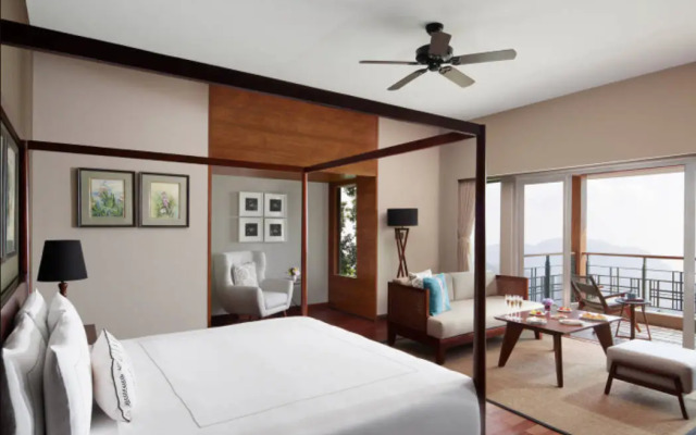 Taj Chia Kutir Resort & Spa Darjeeling