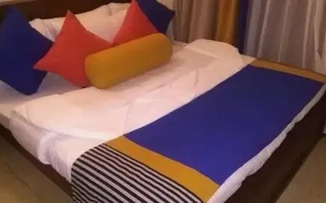 Mahakumara White House Hotel