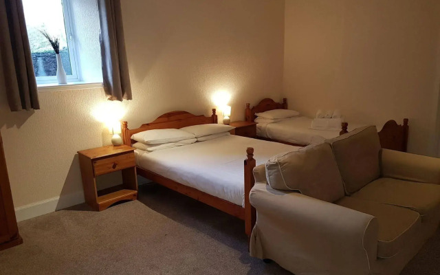 Mackay's Spa Lodge Hotel
