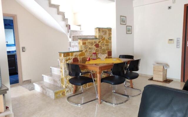 Dimitris Vaso’s Villa with Sea and Mountain View!