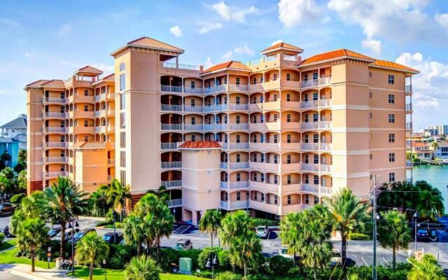 Harborview Grande Three Bedroom 267