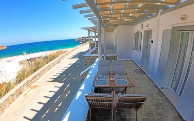 1Path Wave Mykonos Super Paradise Beach House