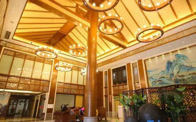 Renyi Hotel