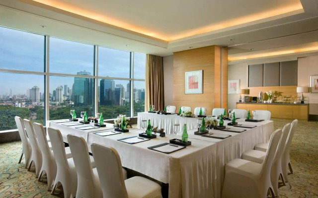 The Residences at The Ritz-Carlton Jakarta, Pacific Place