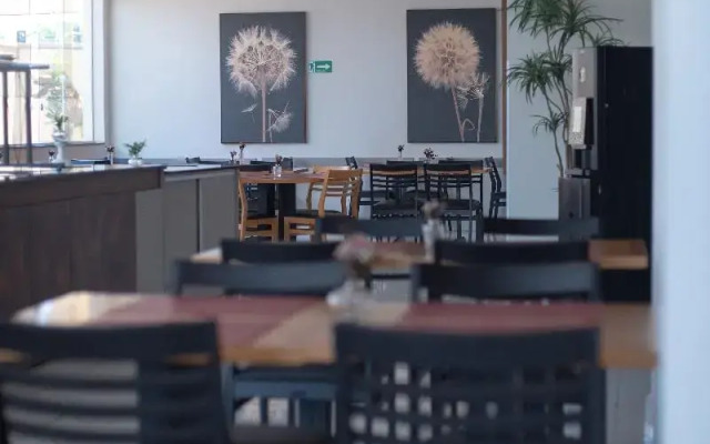 Bristol Infinity Hotel