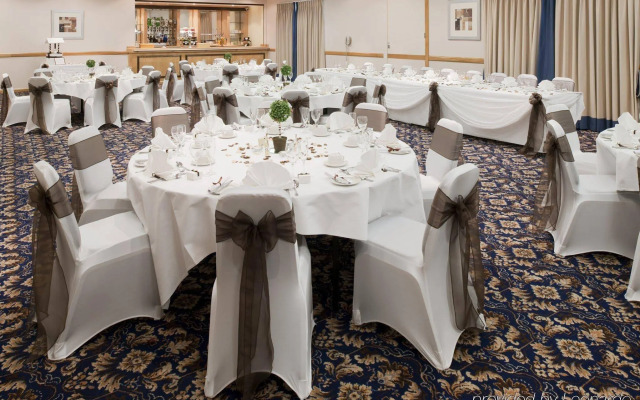 Holiday Inn Leeds Wakefield M1 Jct.40 by IHG