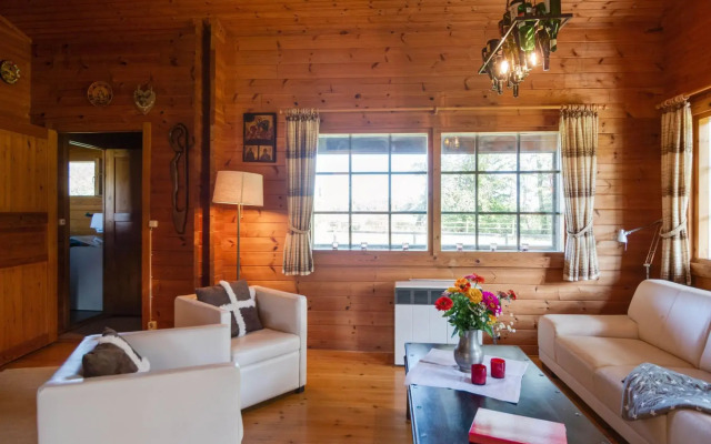 Cozy Holiday Home On The Heidegut In Eschede