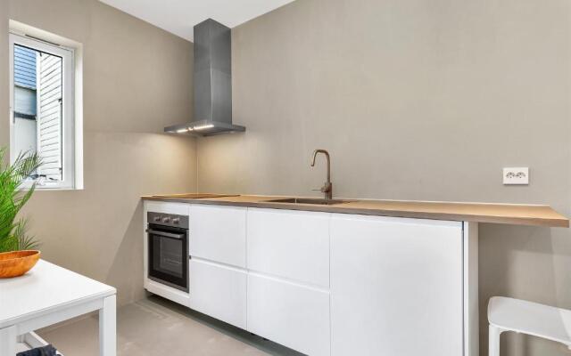 Central Studio Apartment