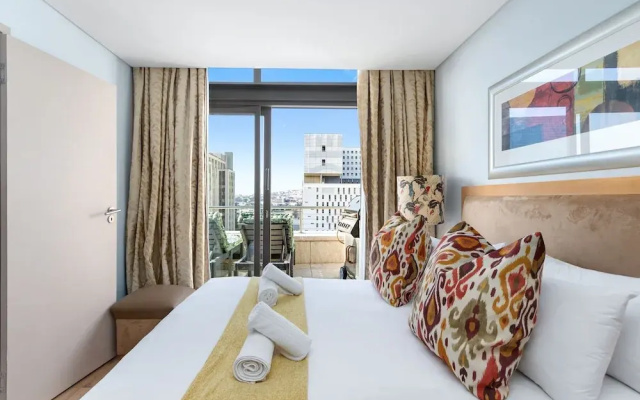 Fountain Suites 1102