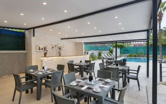 Perlo Hotel Kemer