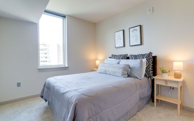 Trendy n Exclusive Apto at Crystal City