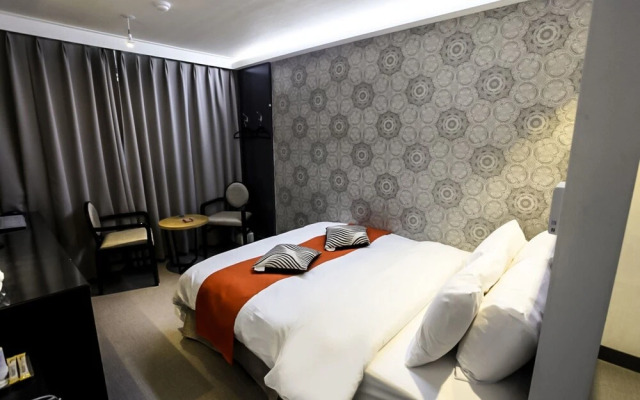 Yeoju Reverse Hotel
