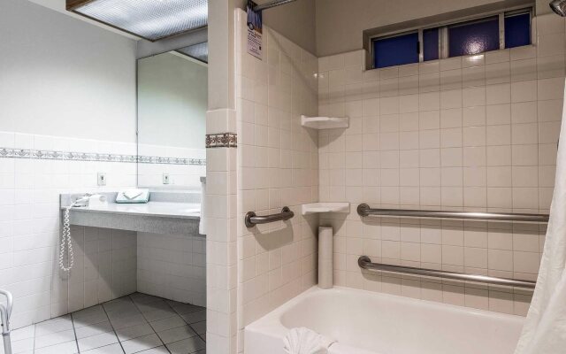 Quality Inn & Suites Silicon Valley