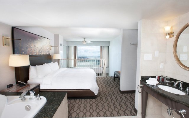 Marriott Niagara Falls Fallsview Hotel & Spa