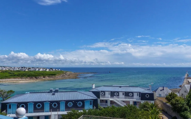 Apartment in Audierne Near Trescadec Beach