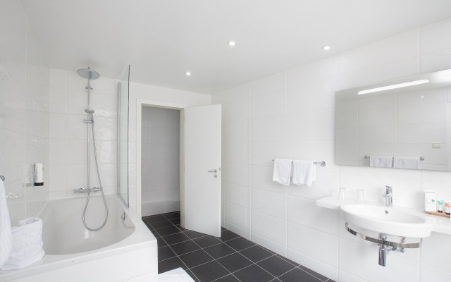 Hôtel de l'Europe by Happyculture