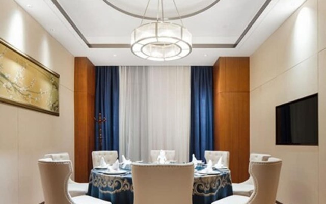 Wuhan Optics Valley Convention Hotel