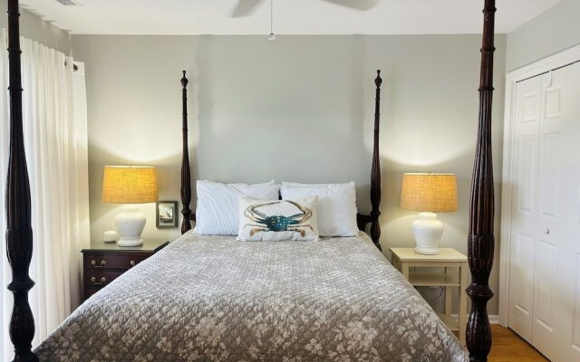 Live Oaks House At Holden Beach