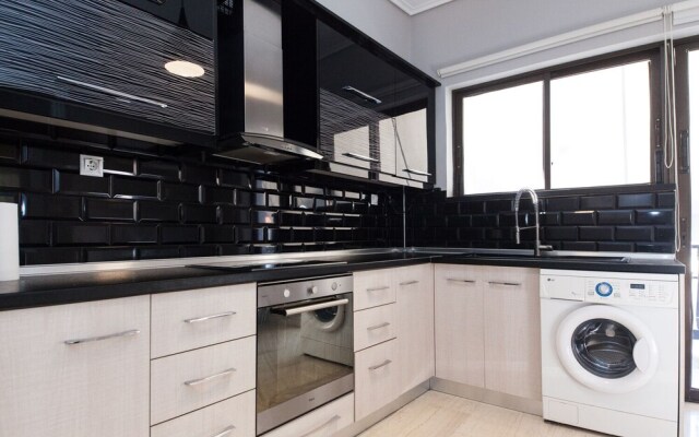 Modern Luxury 2Bd Apt in Agios Dimitrios