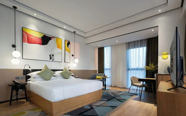 The Hotel V Hongqiao