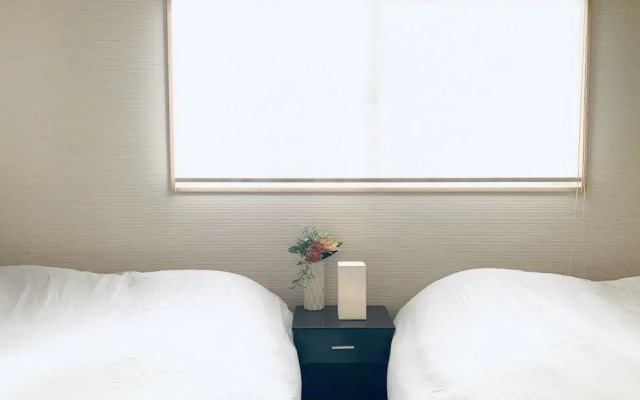 Hanazonominami Apartment 201