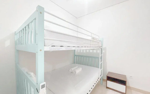 Homey And Compact 2Br Podomoro City Deli Medan Apartment