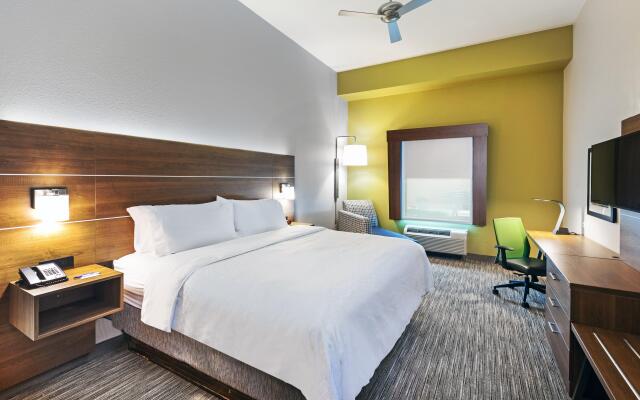 Holiday Inn Express Hotel & Suites PORT ARTHUR, an IHG Hotel