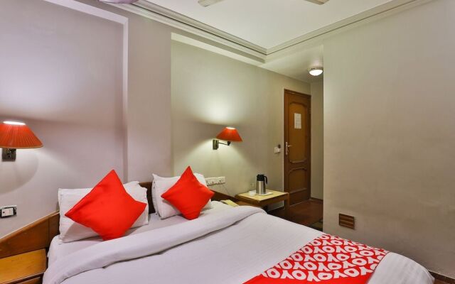 OYO 23288 Hotel Pinnacle