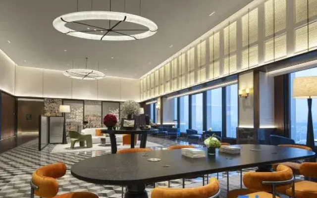 Chongqing Shapingba Station Three Gorges Plaza Hilton Hampton Hotel