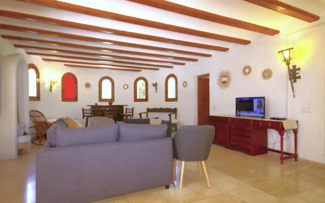 La Cartuja in Javea With 5 Bedrooms and 4 Bathrooms