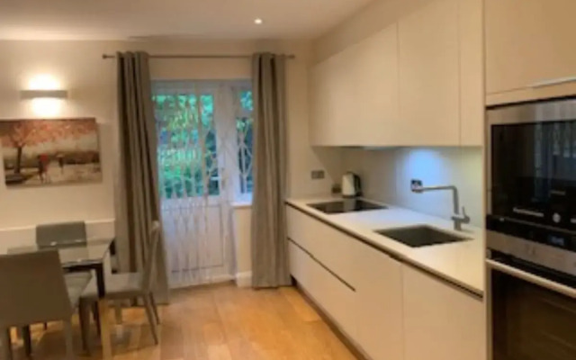 The Bayswater Nook - Stylish 1bdr Flat