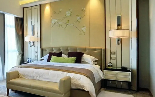 Hubing Spring Season Hotel