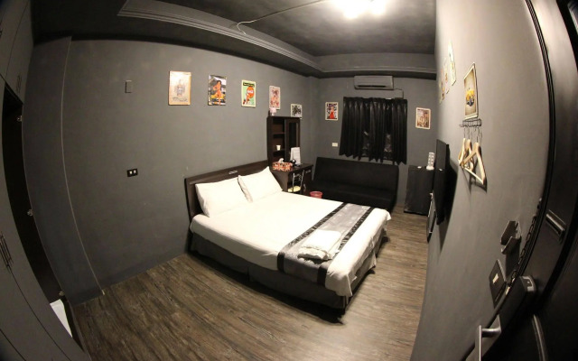 Time House Chain Hualien Train Station Hostel