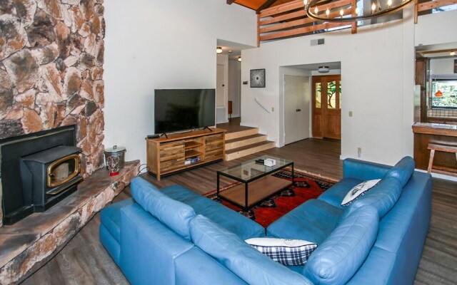 Mountain Top Retreat-1834 by Big Bear Vacations