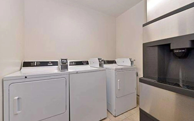 Sleep Inn Rockford I-90