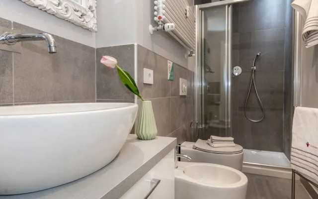 JOIVY Lotto Square Apartment