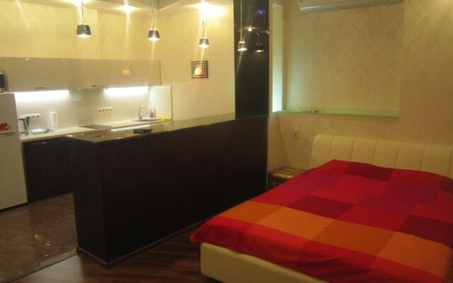 Staybridge Mini Hotel In Most City