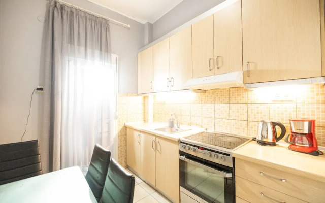 Egnatia Central Spacious 3 Bd Apt