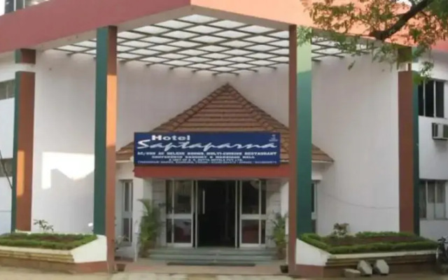 Hotel Saptaparna