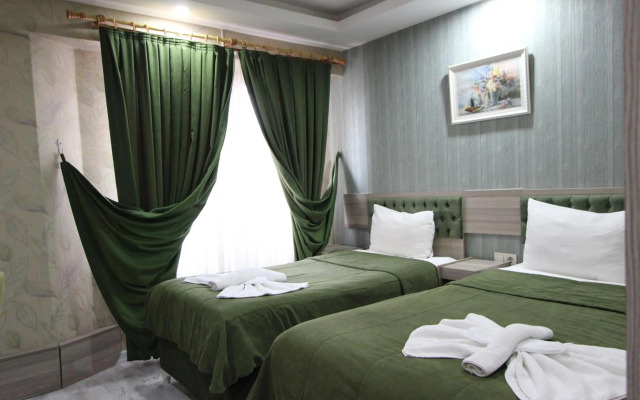 Kaya Madrid Hotel