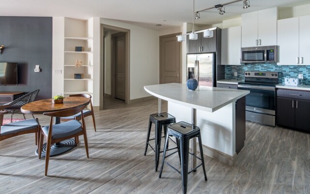 Luxe Tempe Apartments by WanderJaunt