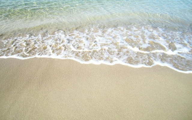 Lanta Il Mare Beach Resort