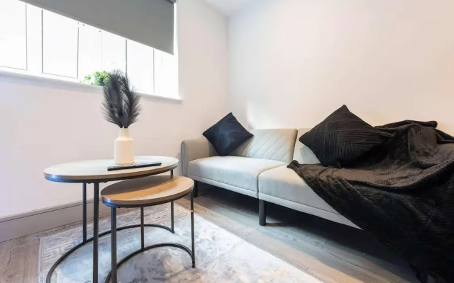 Cosy City Apartment - Your Home in Bradford!