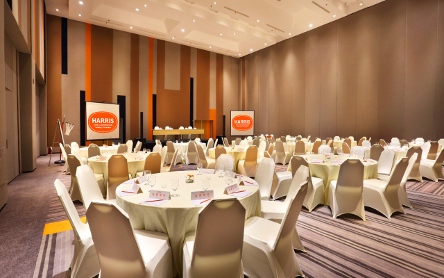 HARRIS Hotel & Conventions Gubeng - Surabaya