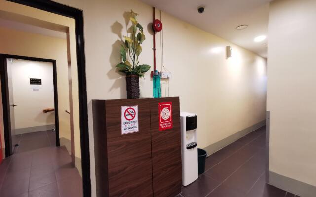 OYO 89480 Dream House Hotel