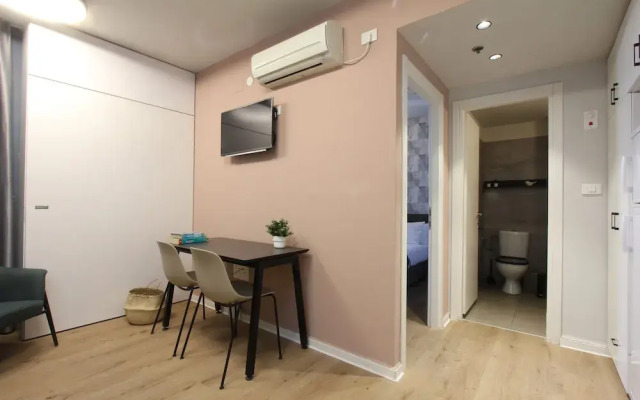 Charming 1B Apt Near Expo & Univ TelAviv