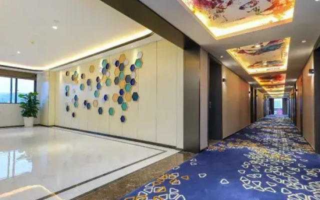 Jupian Movie Hotel (Pingyang Aojiang Xinhenan Road)