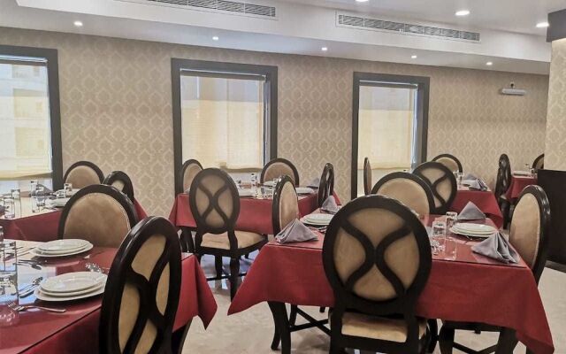 Rawabi Emirates Hotel